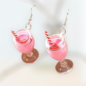 NWT Tropical Cocktail Vacation Drink Earrings
